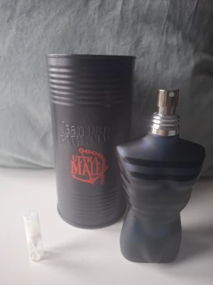 Jean Paul Gaultier Ultra Male - 2ml  - Sample på jpg ultra male - 2ml
