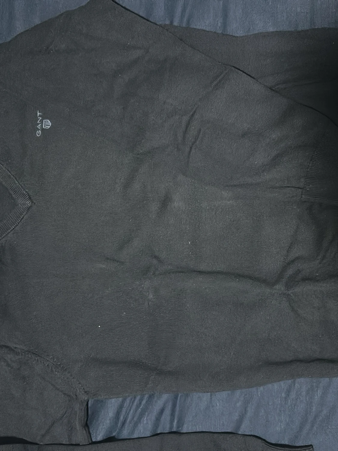 Svart V-ringad tröja från Gant