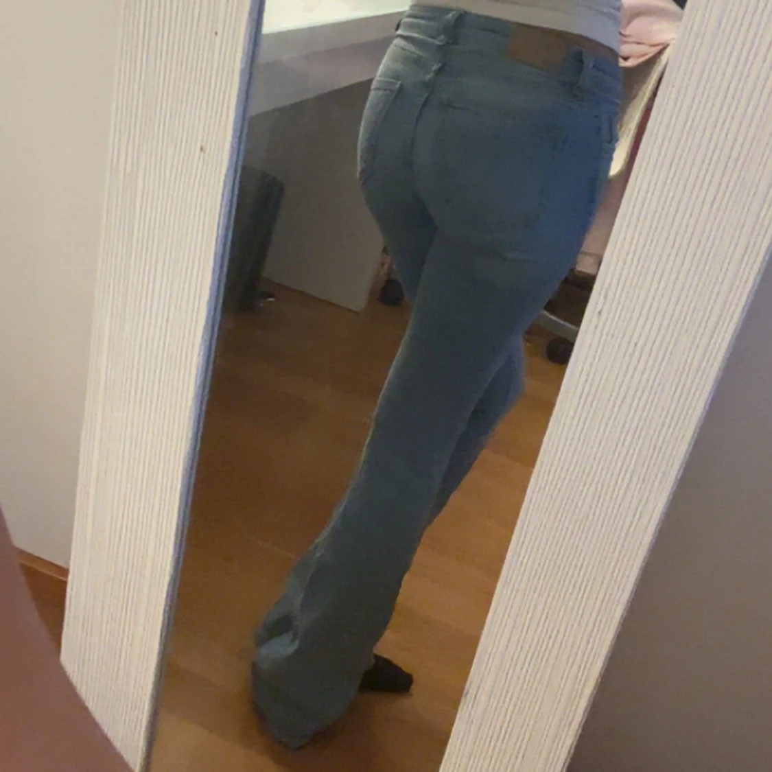 Ljusblå bootcut jeans - 1