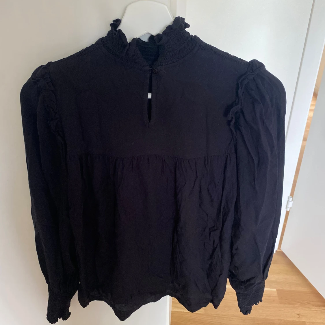 Svart blus - 1