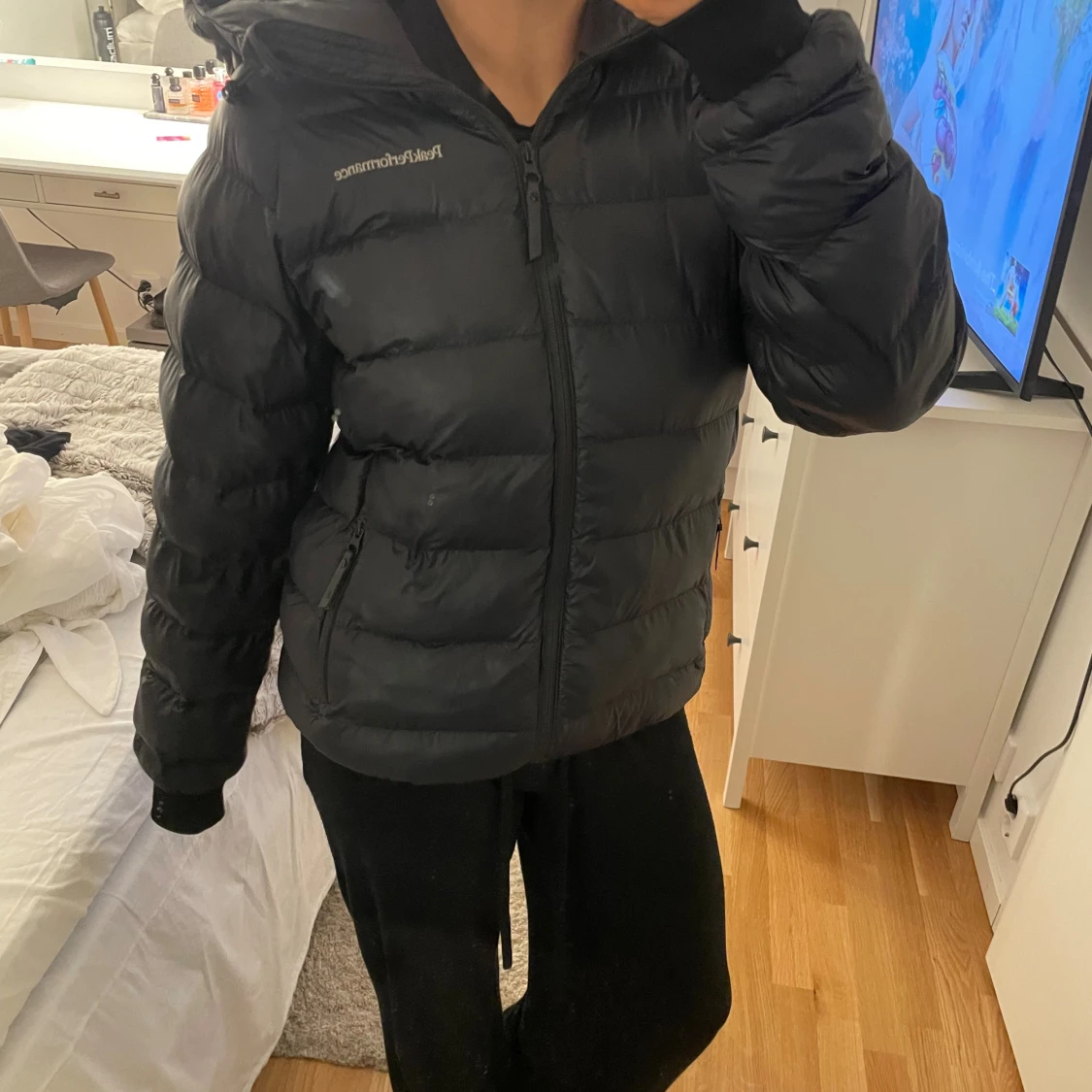 Svart dunjacka från Peak Performance - 1