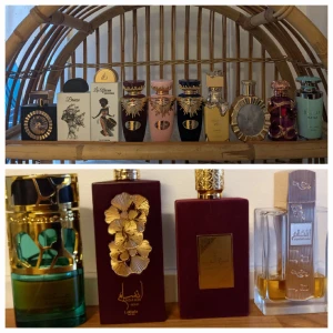 Lattafasplit 🌸 - Splittar mina Lattafaparfymer i glasdekanter med spray✨️Obs❣️Säljer ej hela flaskan✨️3 ml-25 kr, 5 ml-40 kr✨️Skriv vilka du önskar så lägger jag ut som ett nytt paket✨️Dessa finns🔅Qimmah🔅Ansaam gold🔅Ameerat al-arab🔅Angham🔅Nebras🔅Breeze🔅La african drummer🔅Sakeena🔅Haya🔅Emaan🔅Eclaire banoffe🔅Victoria🔅Habik🔅Mayar natural intense 