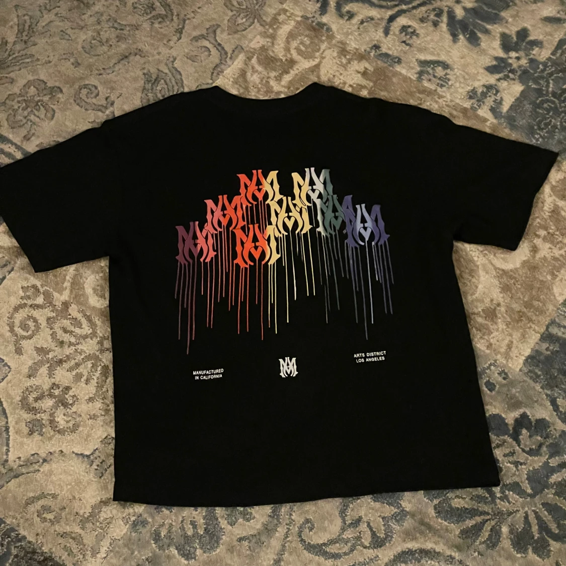 Svar  t-shirt med färgglatt tryck - 2