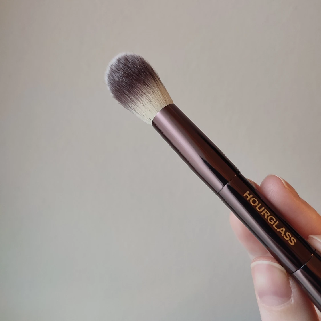 Hourglass Sminkborste - 3