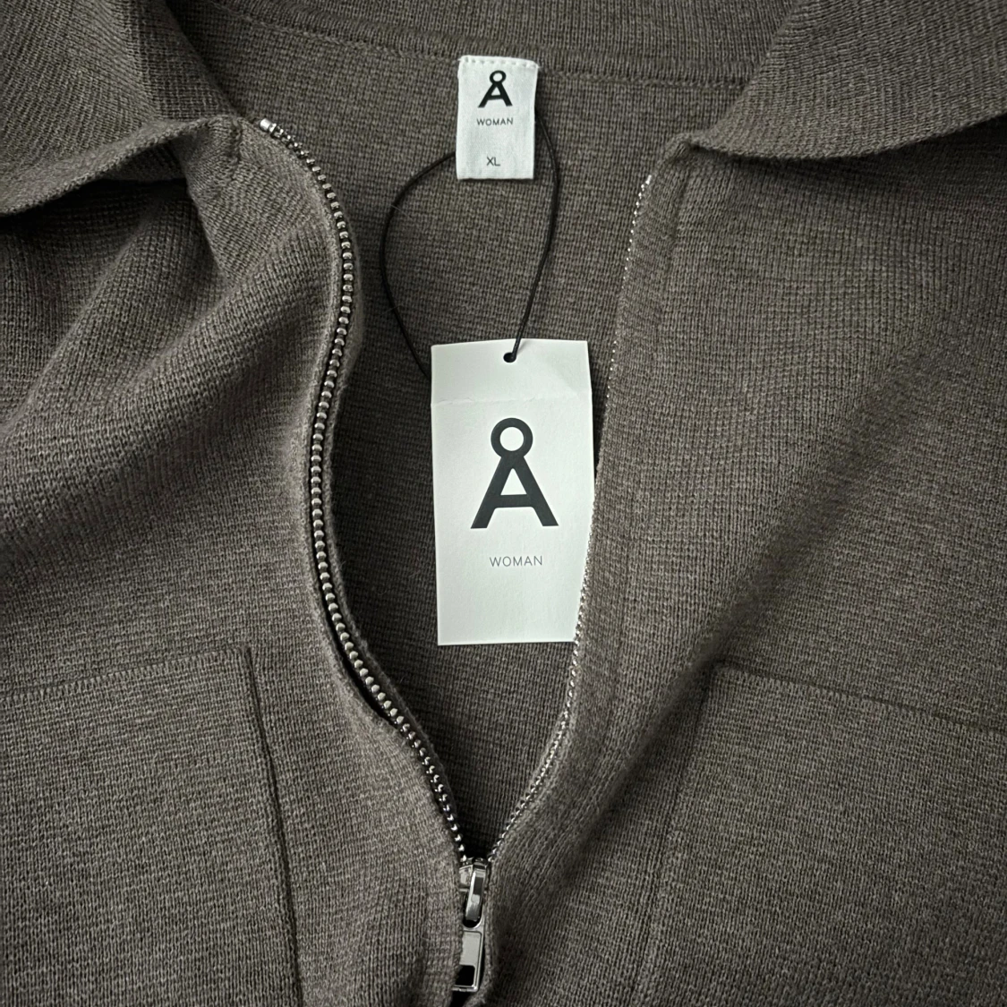 Brun stickad zip jacka  - 4