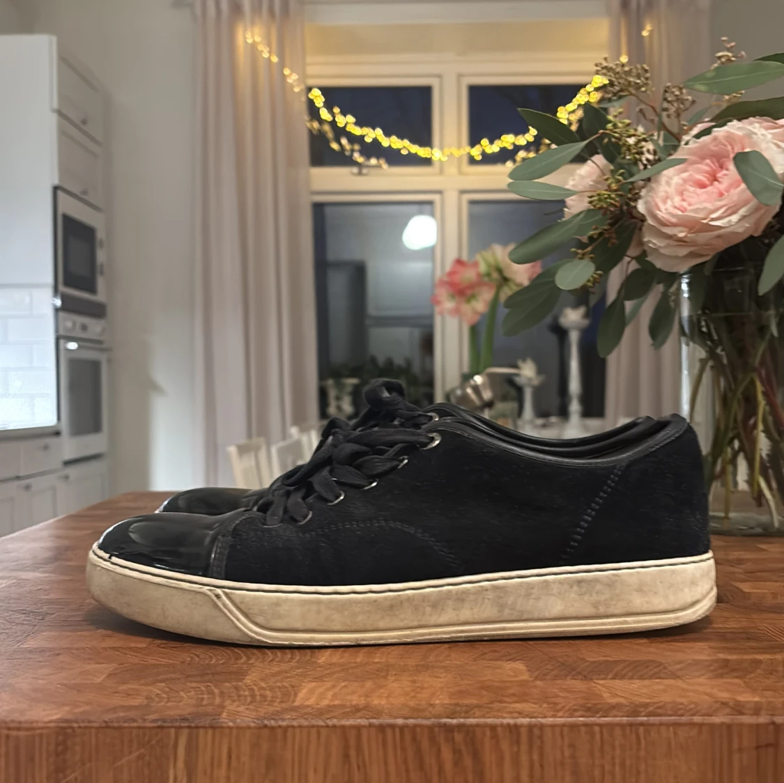 Svarta sneakers från Lanvin mocka/lack