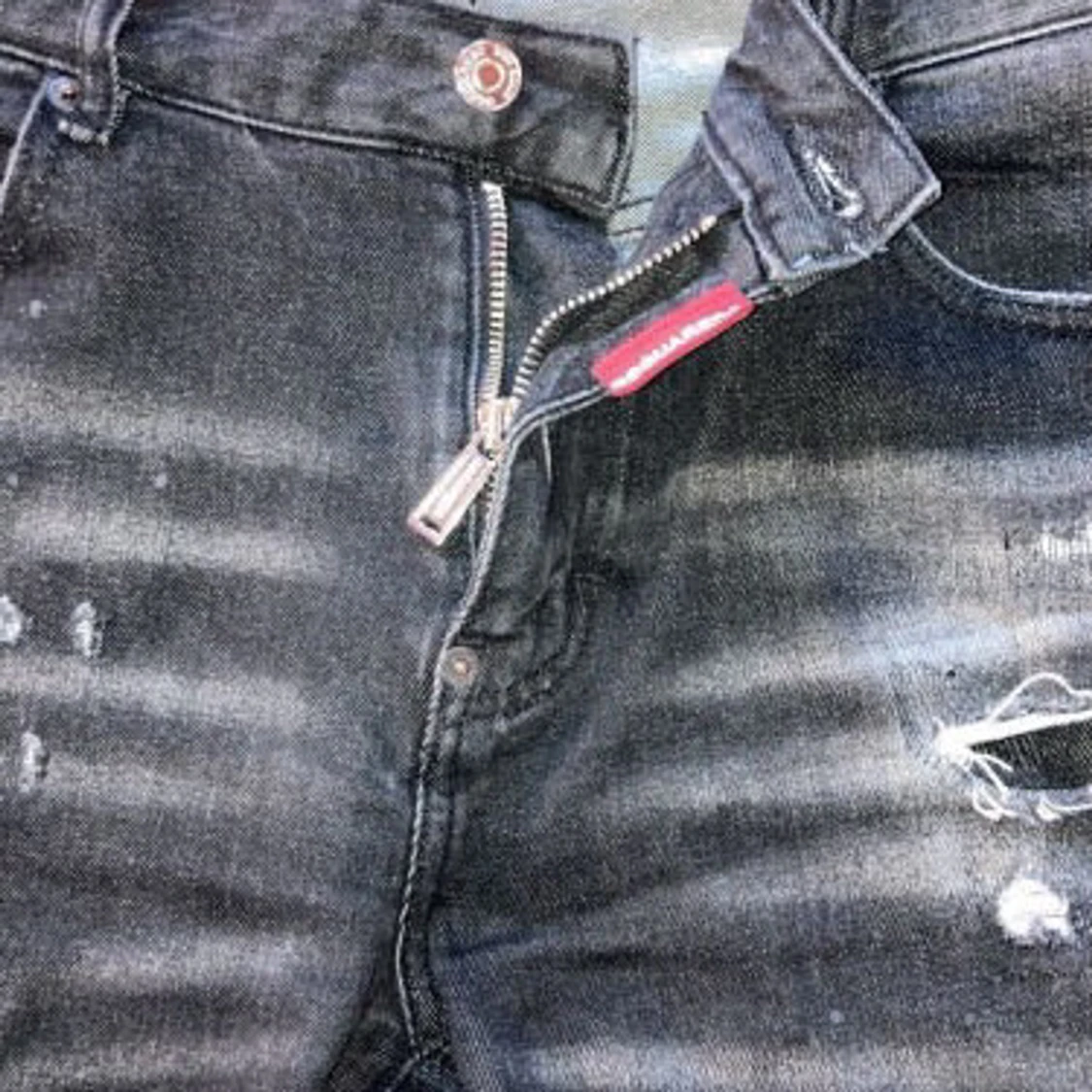 Svarta Desquared2 jeans  - 2