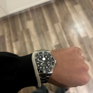 Herrklocka  - Herrklocka, automatisk, 40mm, alla länkar finns med och ingen låda! 