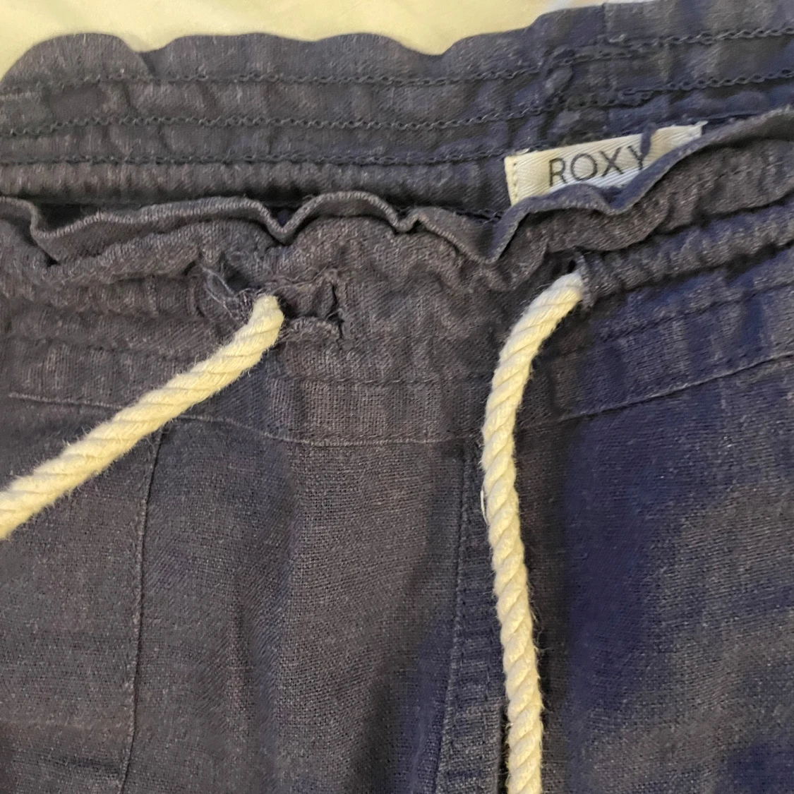 Marinblå roxy linnebyxor  - 2