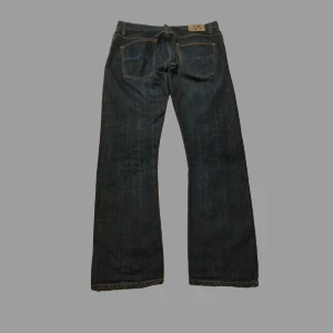 Nudie Jeans Grim Tim Selvage blå - ✅Feta Nudie ”grim tims” som är open raw selvedge i storlek 34/32!✅ 🍀100% bomull🍀🤑Riktigt fin kvalitet och skick på dessa jeans, skriv privat för fler frågor/funderingar samt för fler bilder🤑 (kan tänka att sänka priset vid snabb affär)