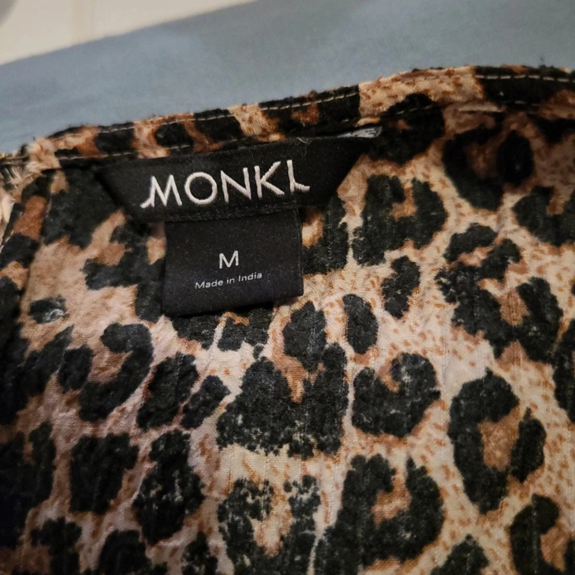 Leopardmönstrad klänning från Monki - 2