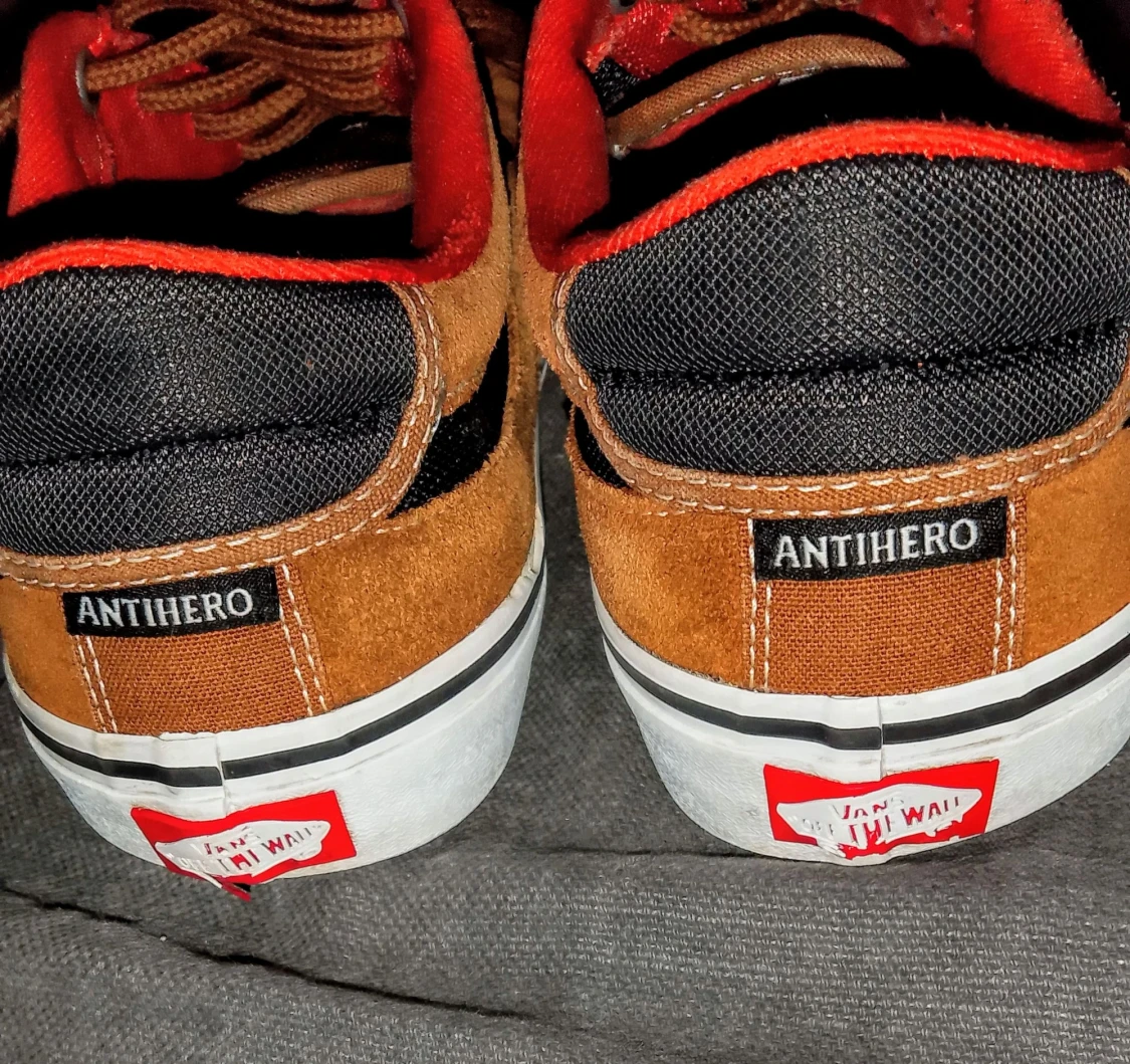 Vans x Antihero bruna sneakers - 1