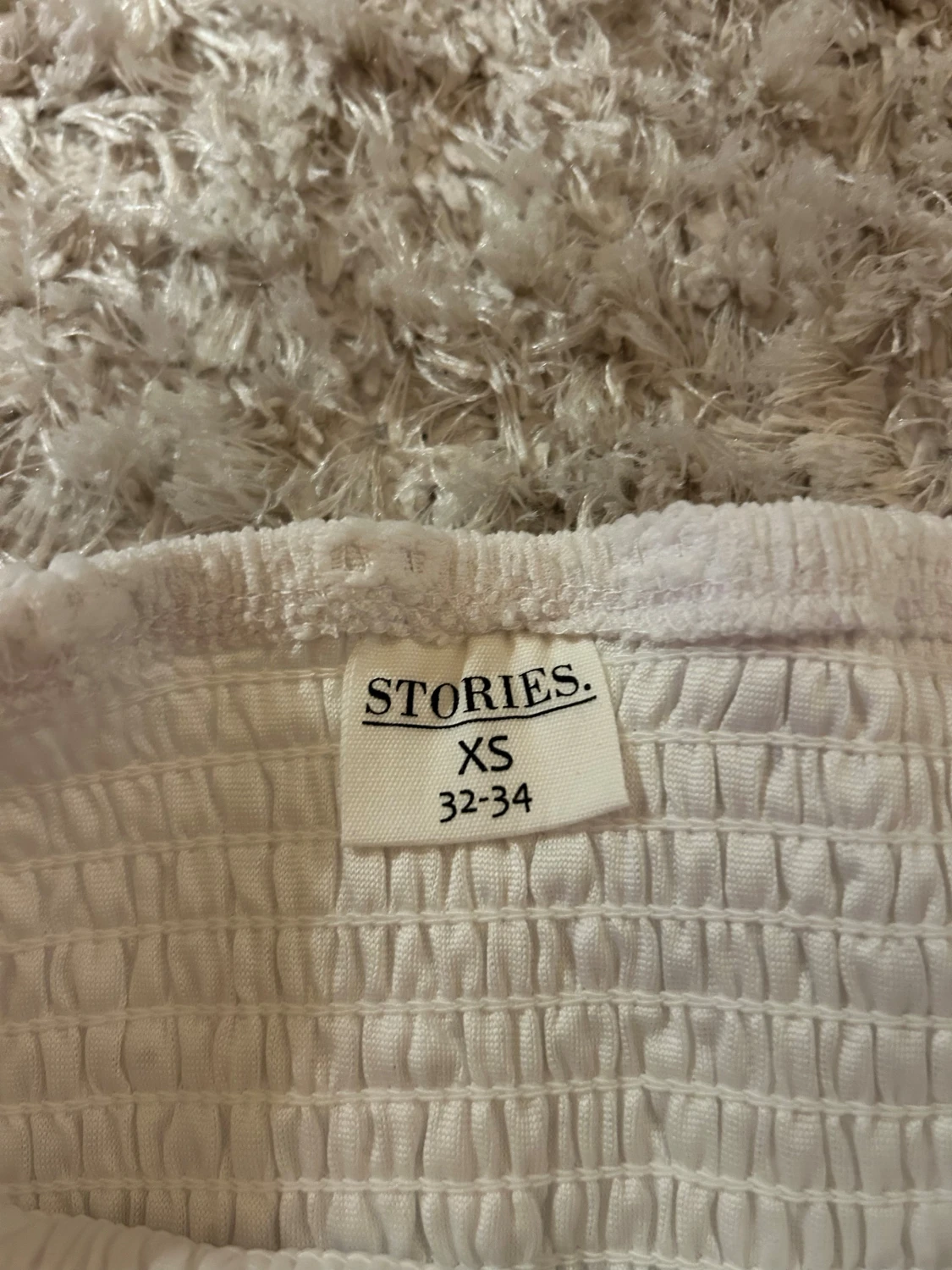 Vita volangshorts från Stories XS - 1