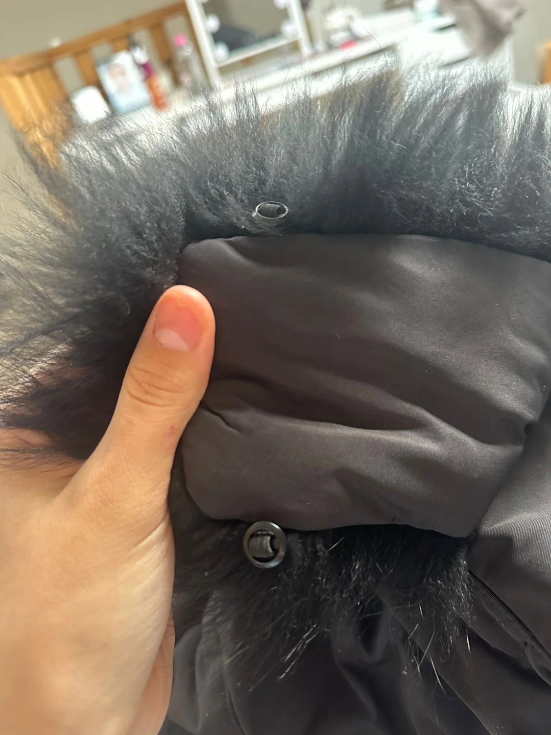 Svart lång dunjacka med päls - 1