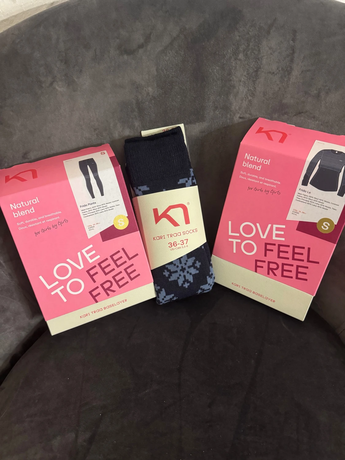 Mörkblå mönstrat underställ Kari Traa