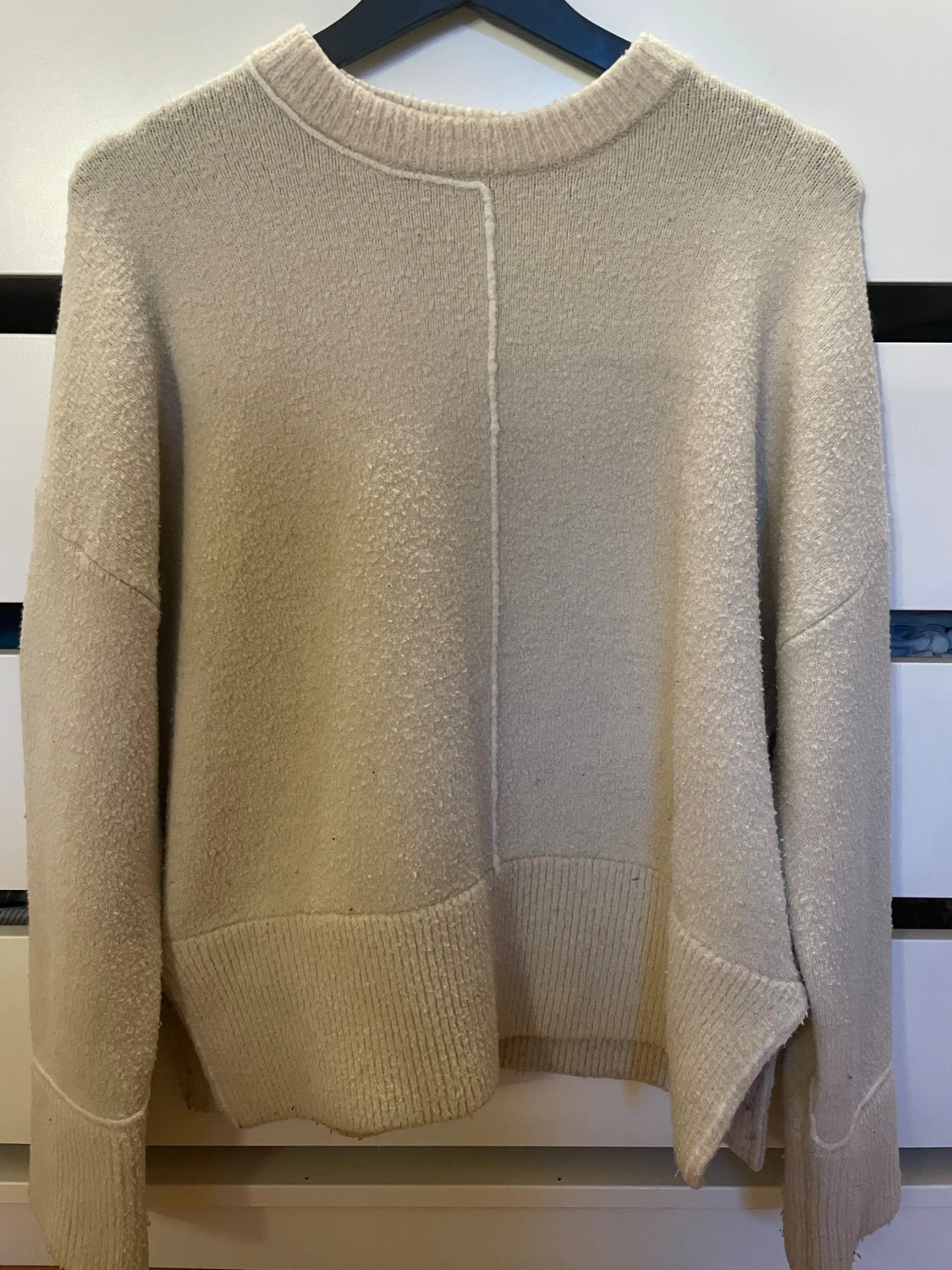 Beige stickad tröja från Zara - 2