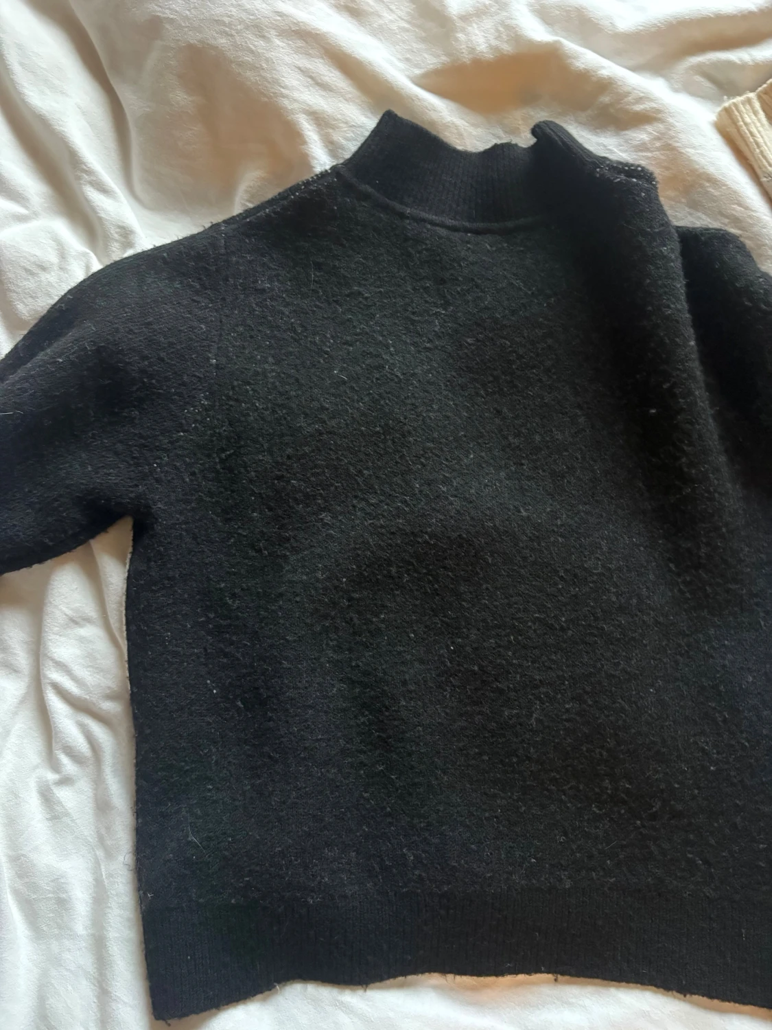 Stickad tröja ifrån Vila - 1