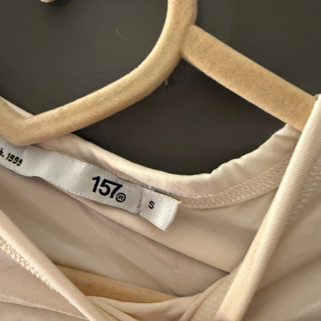 Vit basic t-shirt från 157 - 1