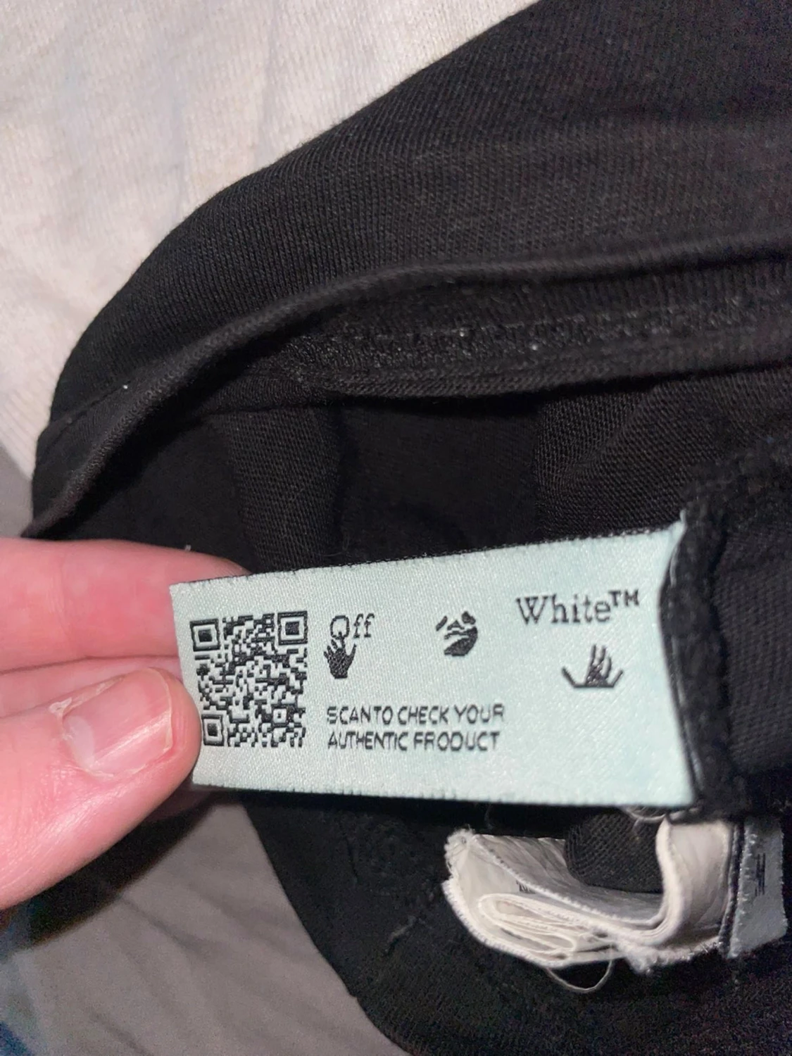 Svart Off-White t-shirt med tryck - 2