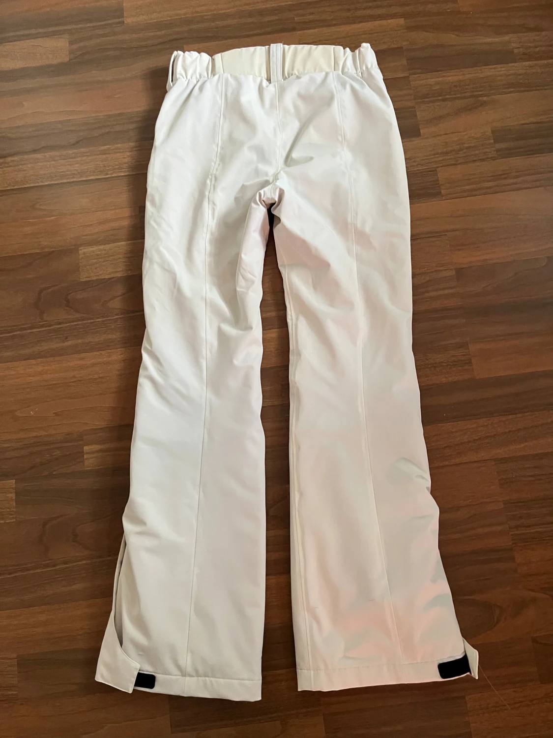 Vita skidbyxor med resår och bälteshällor - 6