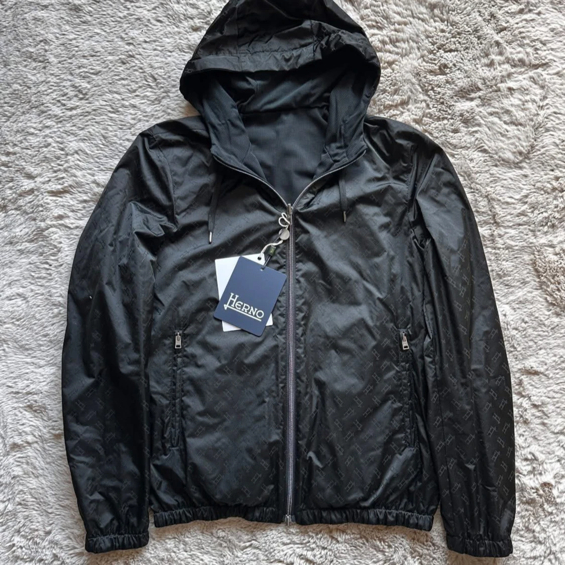 Herno monogram reversibel jacka HELT NY  - 1