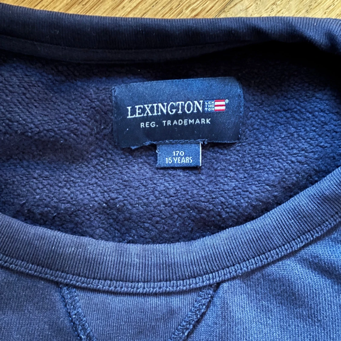 Lexington tröja mörkblå  - 1