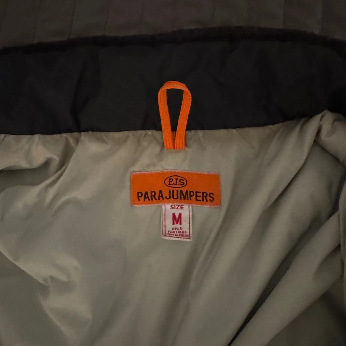 Svart vindjacka från Parajumpers M - 2