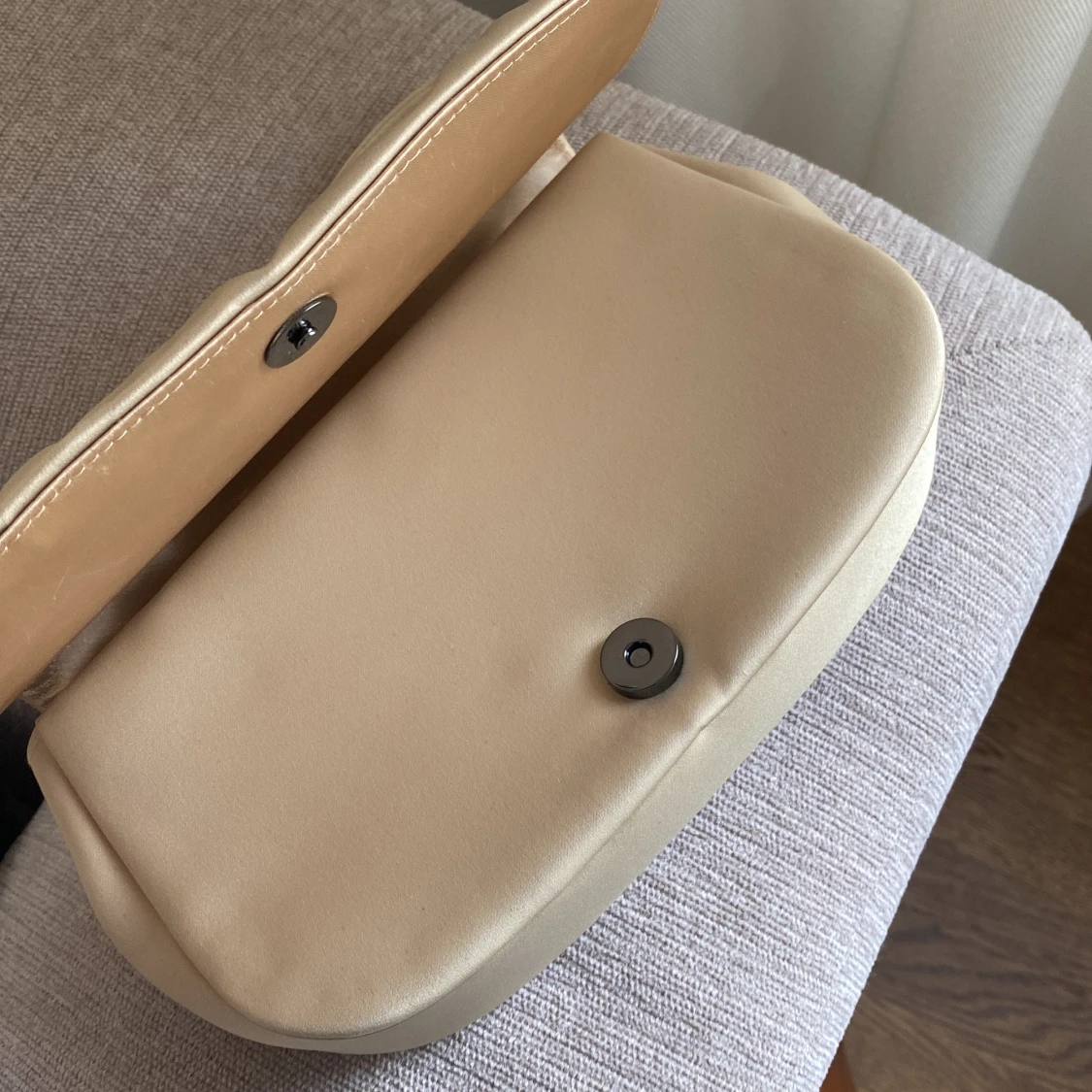 Beige handväska från Perfetto - 3