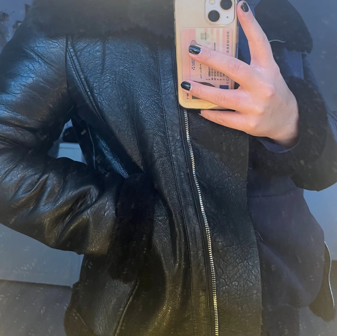 Fodrad skinnjacka  - 2