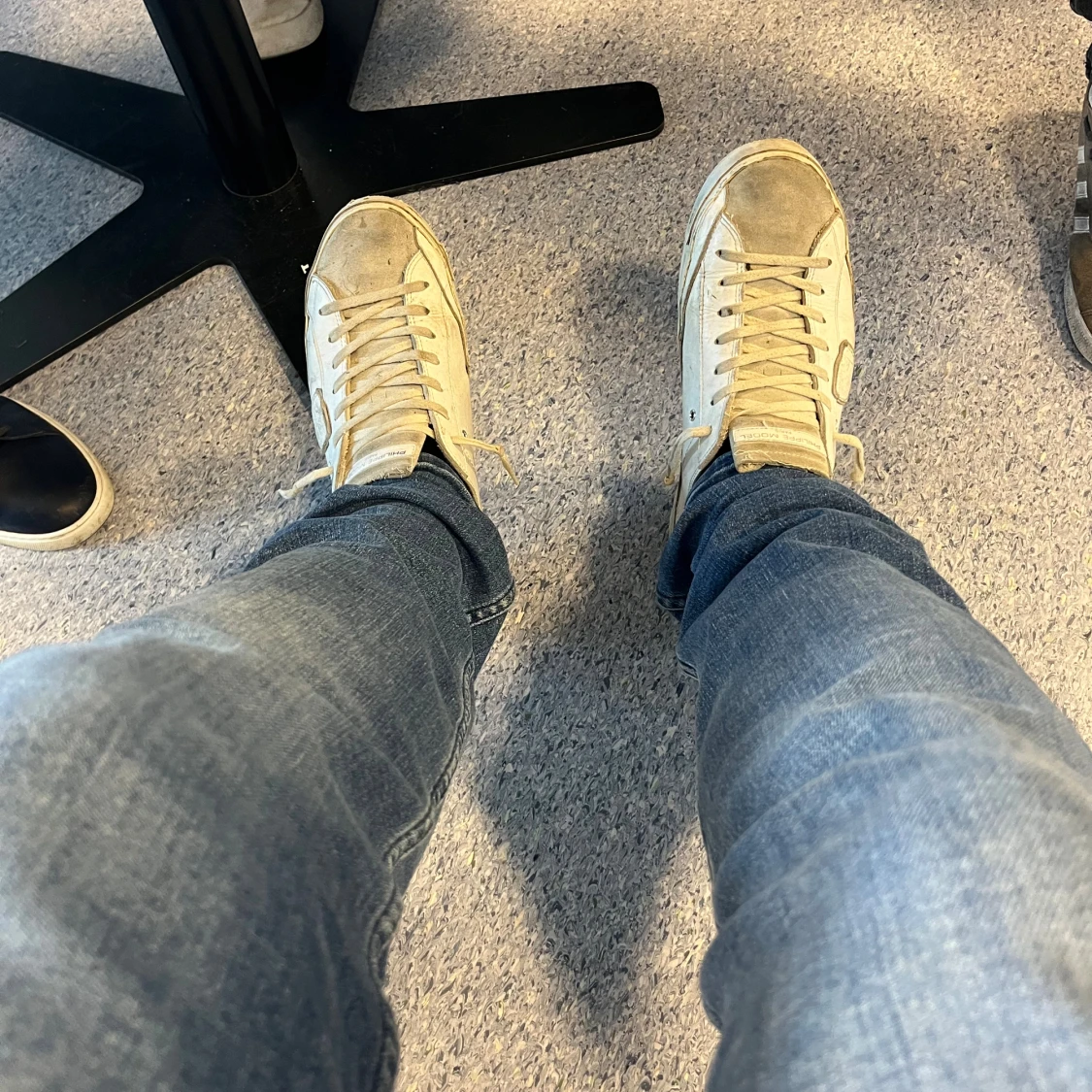 Philippe Model vita sneakers i skinn - 2