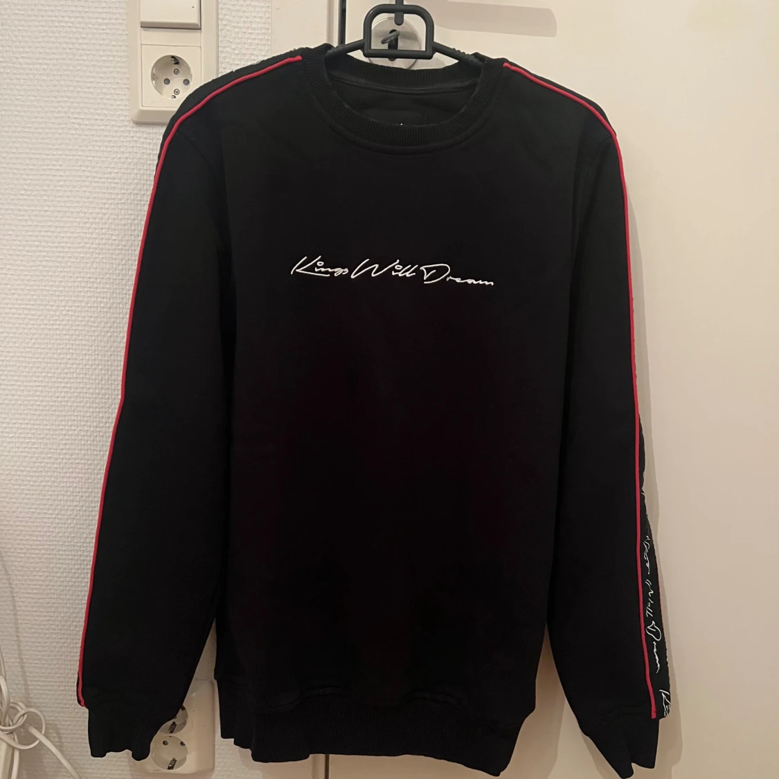 Svart Kings Will Dream sweatshirt XS