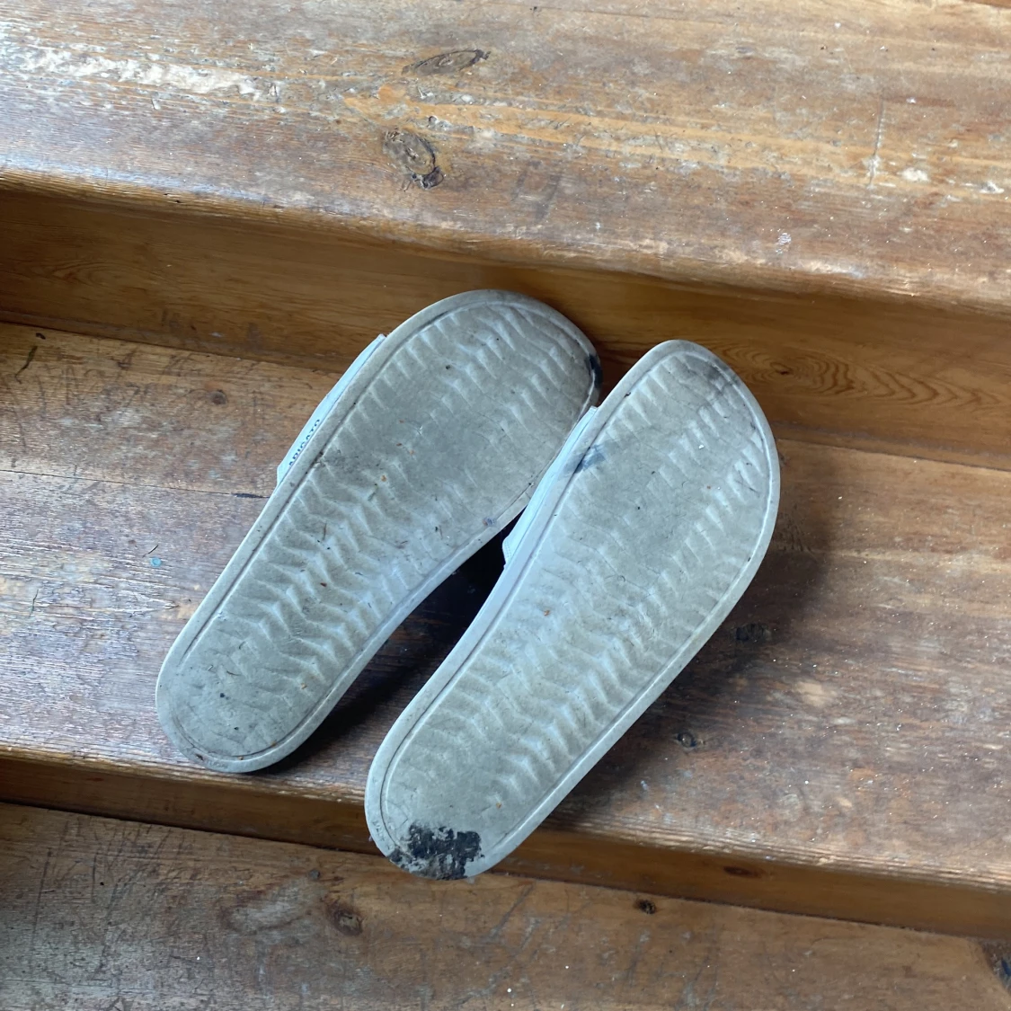 Tofflor Axel Arigato - 1