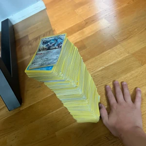 Pokémonkort - över 5000kort - Mycket kort