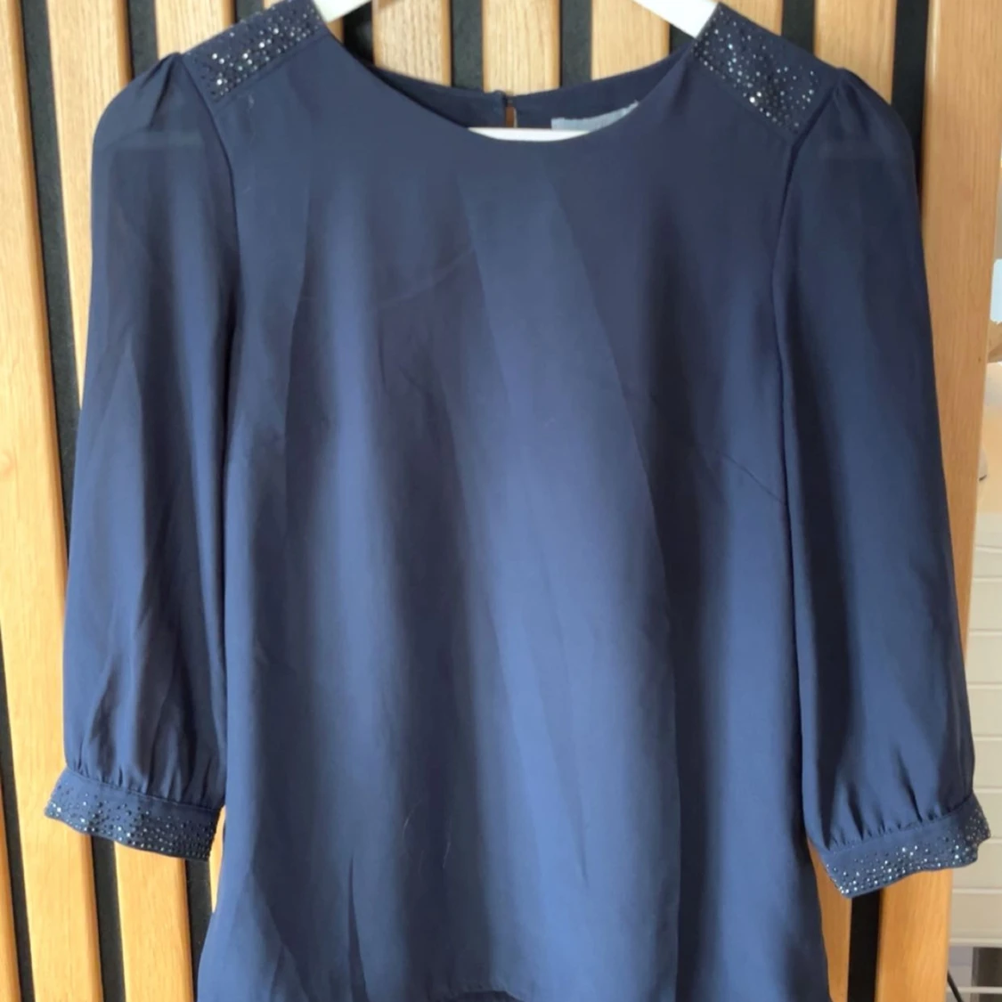 Blus med stenar - 1