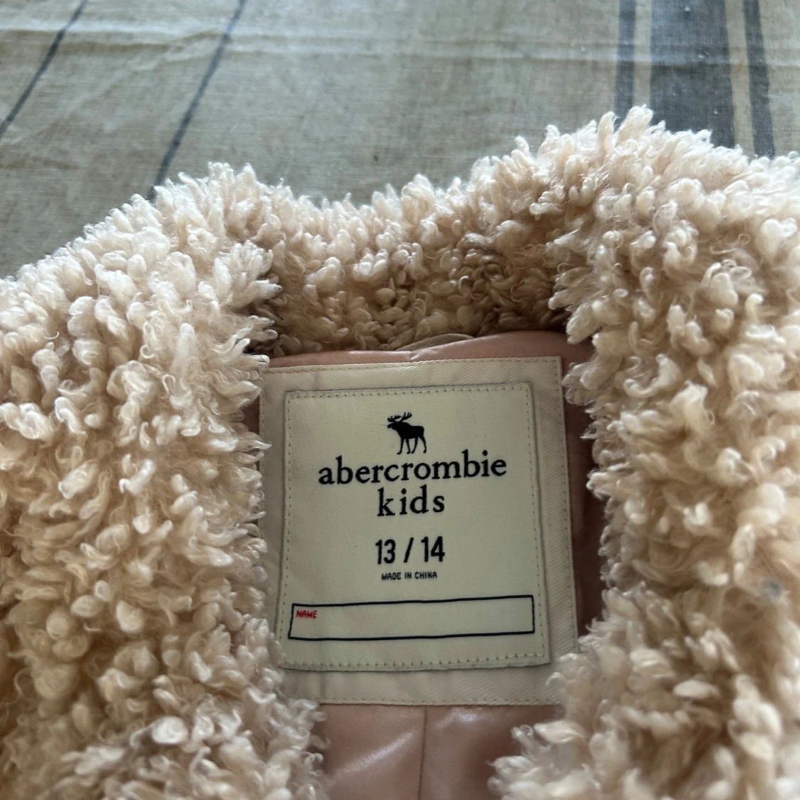 Beige teddyjacka Abercrombie Kids - 1