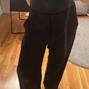 Kostymbyxor  - Fint skick! 