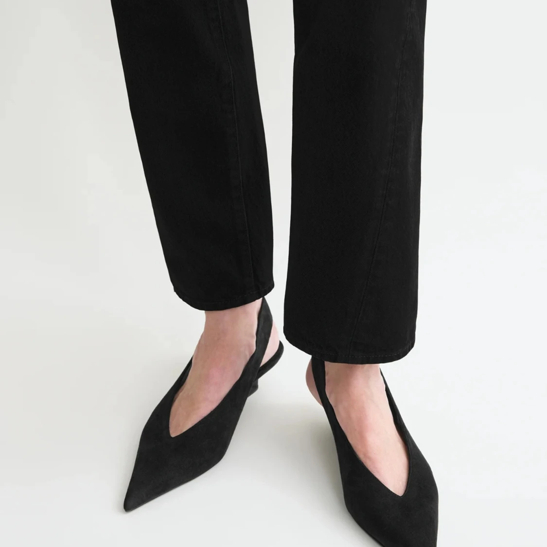 Svarta raka jeans från Totême - 2