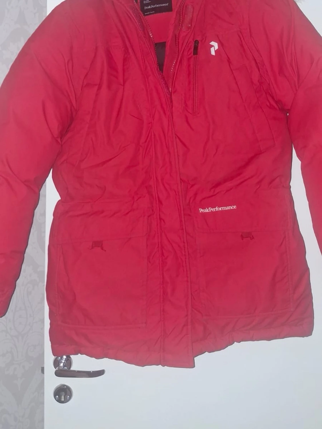 Röd Peak Performance parkajacka L - 1