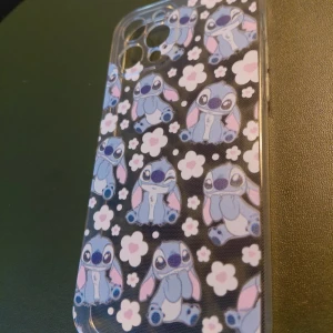 Stitch mobilskal Iphone 12,13,14 - Stitch Stötsäkert mobilskal Iphone 12,13,14 