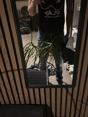 Comme des garcons T-shirt - Skön T-shirt knapp använd
