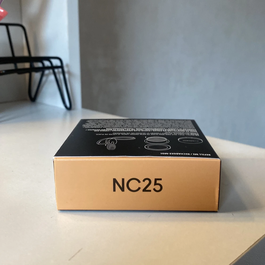 MAC Studio Fix Powder Foundation NC25 - 2