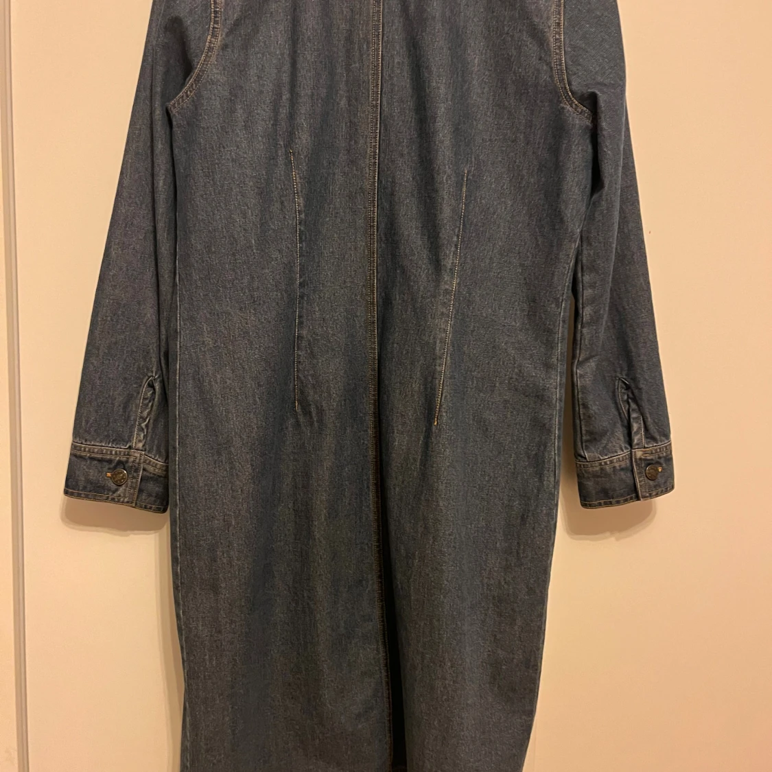 Lång jeansklänning från Lindex - 3