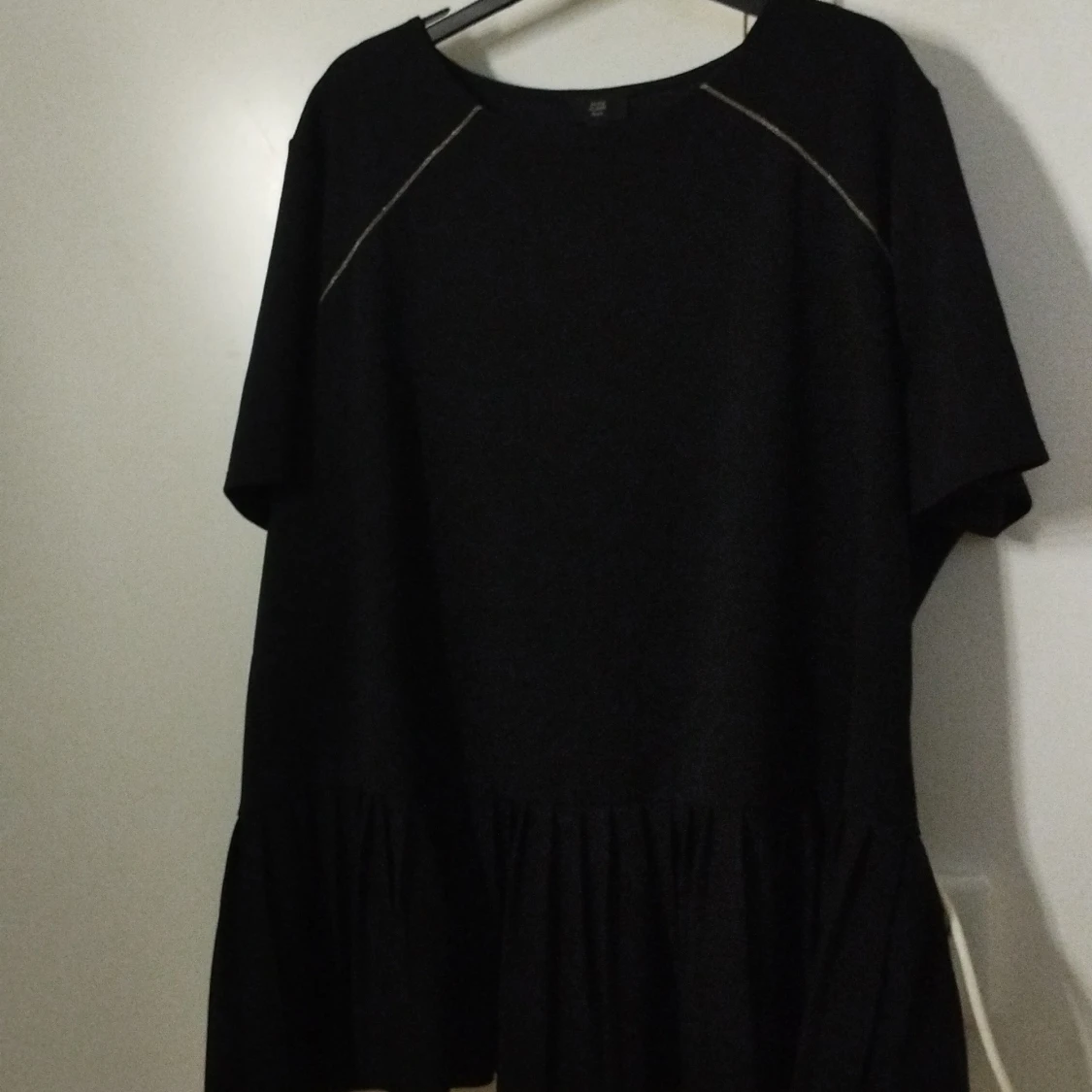 Svart blus River Island Plus
