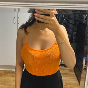 Top - Snygga till vardags eller festligheter