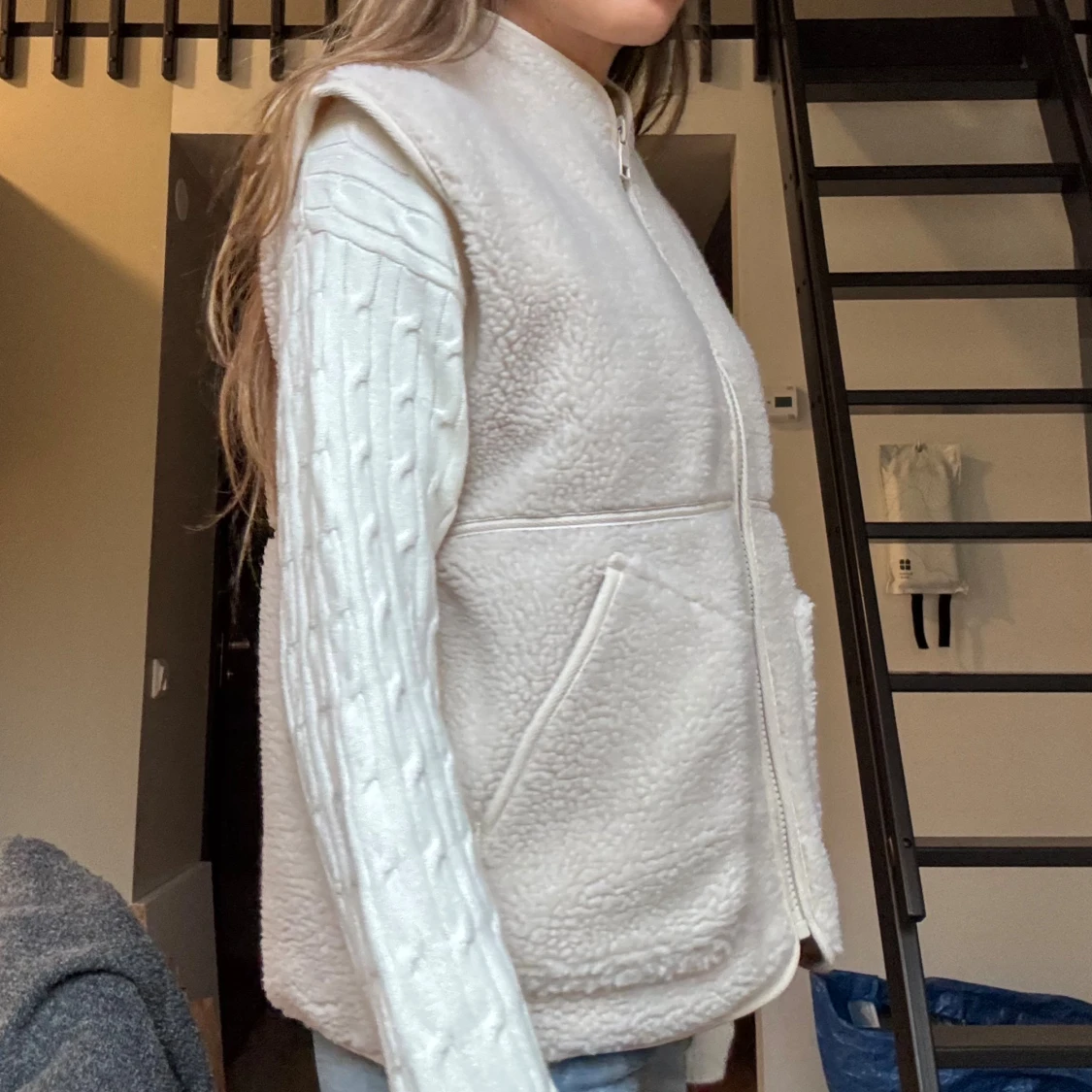 Off-white fleeceväst med dragkedja - 1