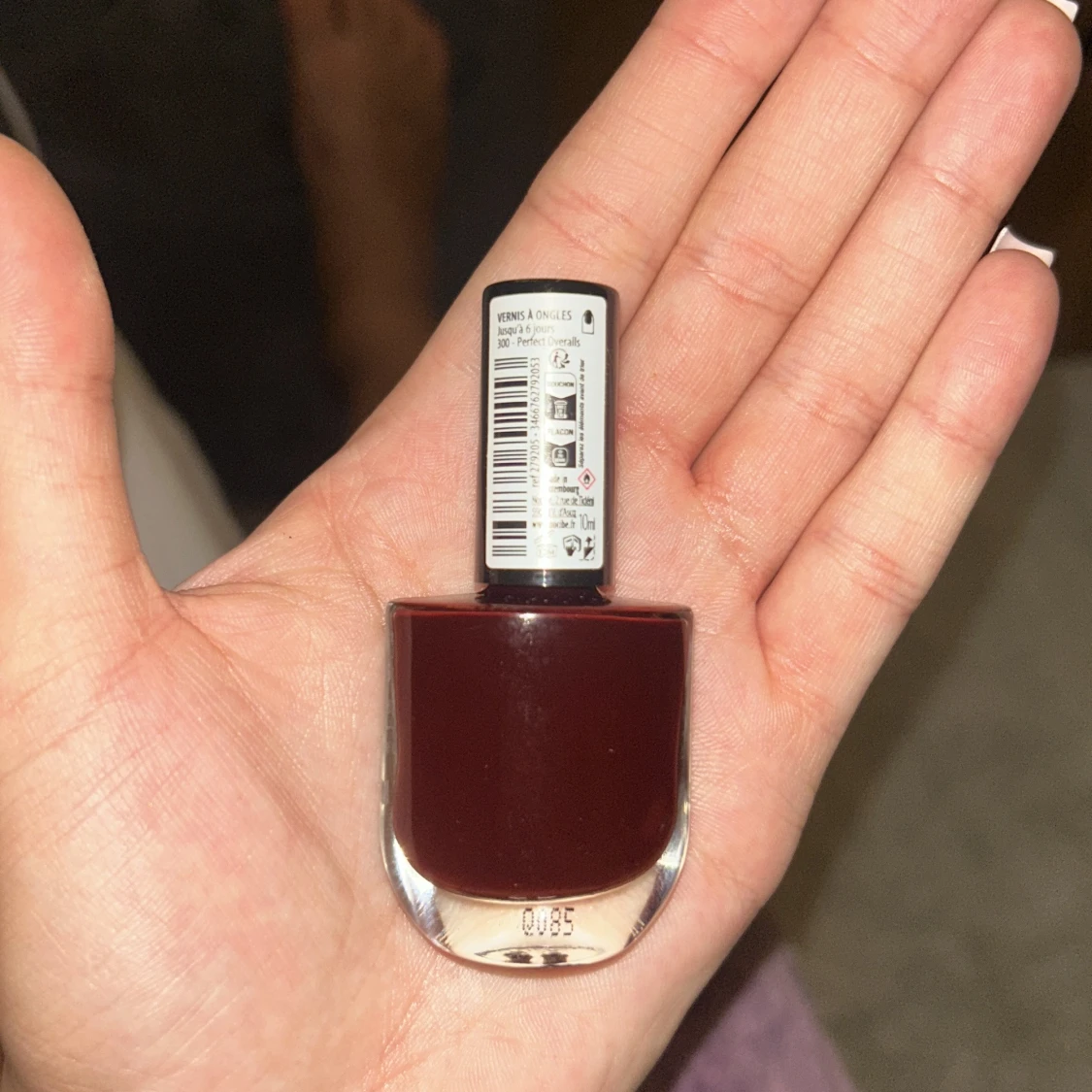 Mörkrött nagellack från Nocibé - 1