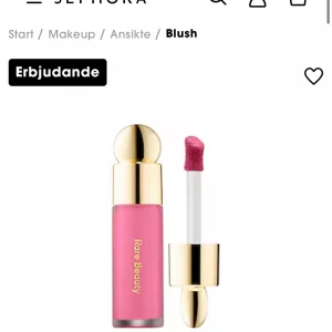 Rare Beauty flytande rouge rosa - Rare beauty’s mest populära blush i färgen happy endast provas en gång då jag råkade beställa två. Nypris : 325kr