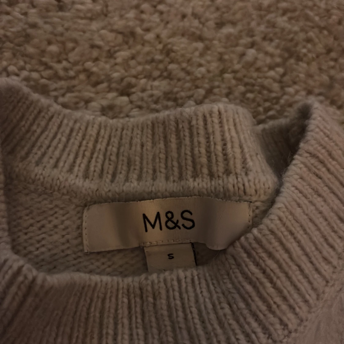 Beige stickad tröja från M&S - 2