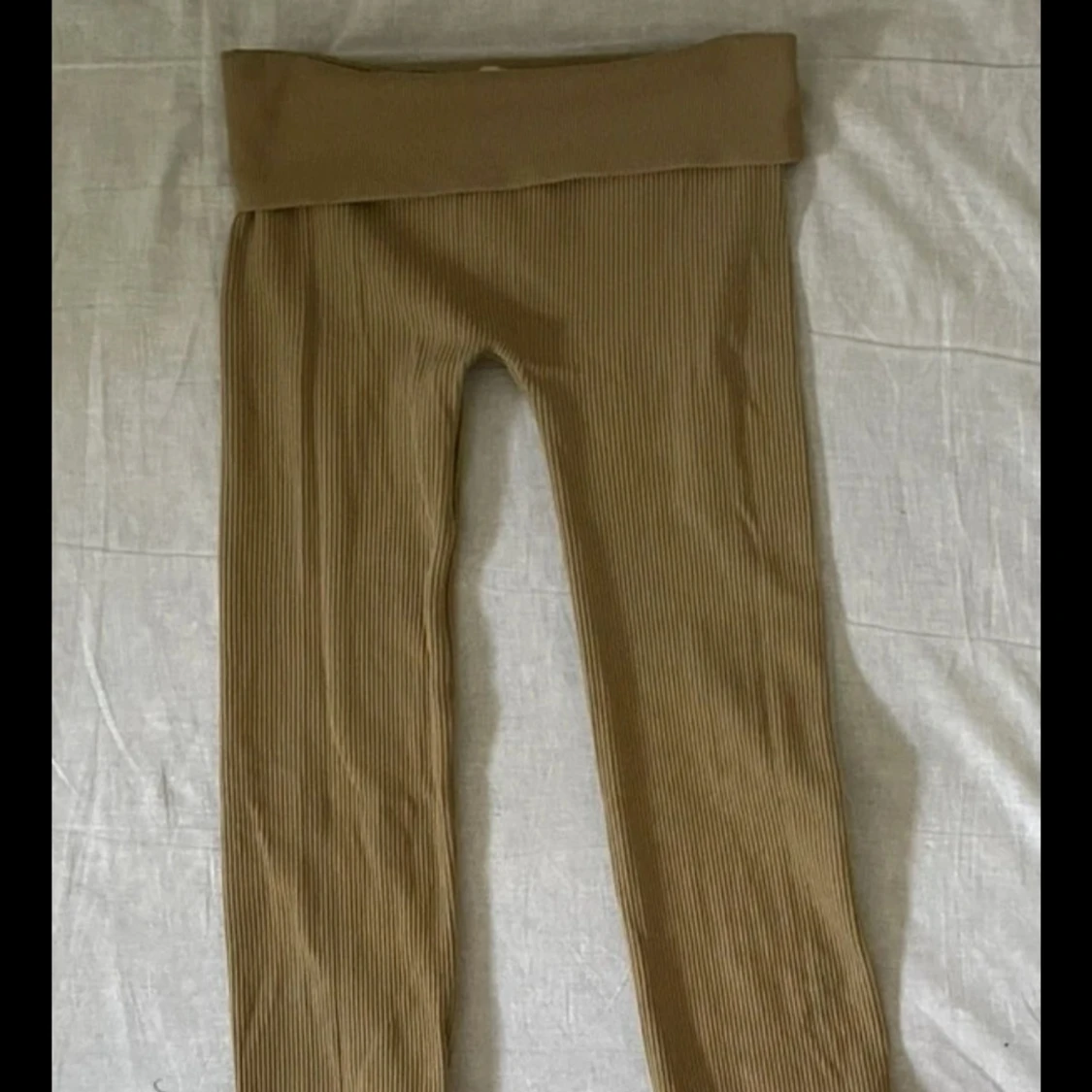 Beiga ribbade leggings från H&M XS - 1