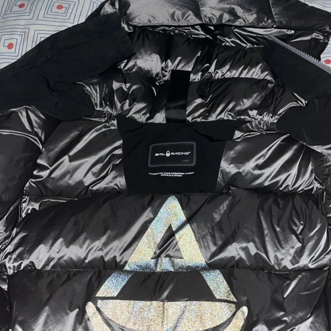 Svart dunjacka Sail Racing med huva - 3